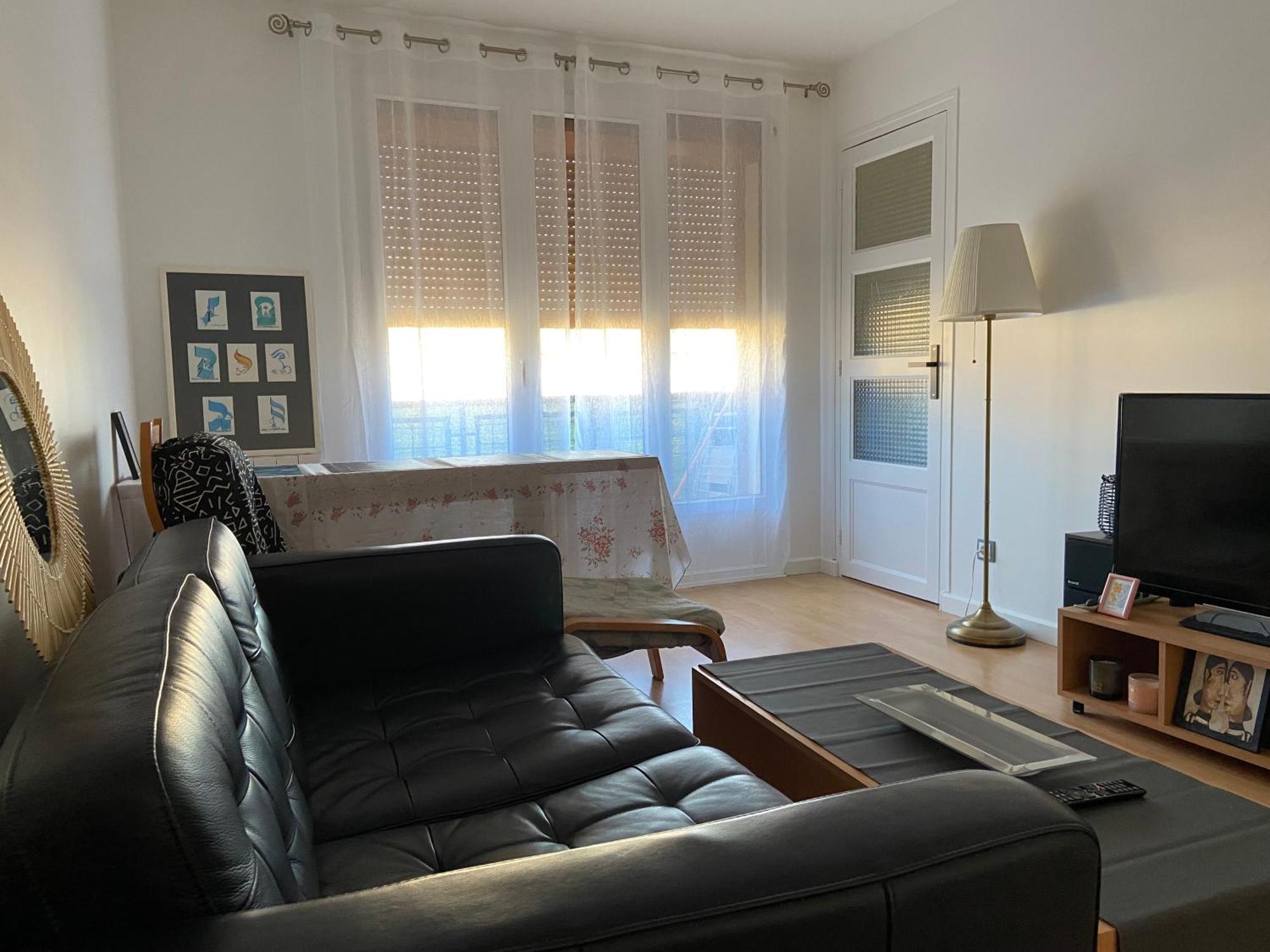 Chambre Simple Paisible Proche De Paris ドランシー エクステリア 写真